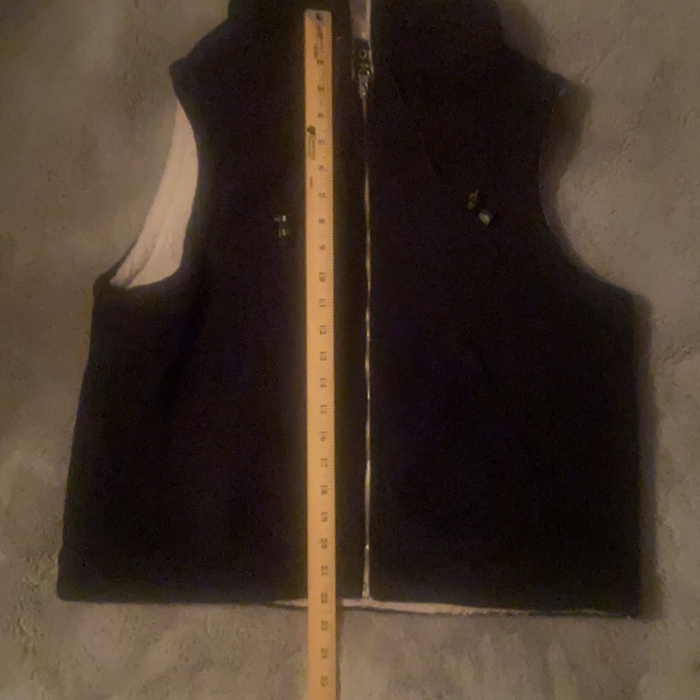 Vintage Pre-owned Coaco New York Black/Cream Women’s Fleece Vest-Size Medium - Picture 7 of 9
